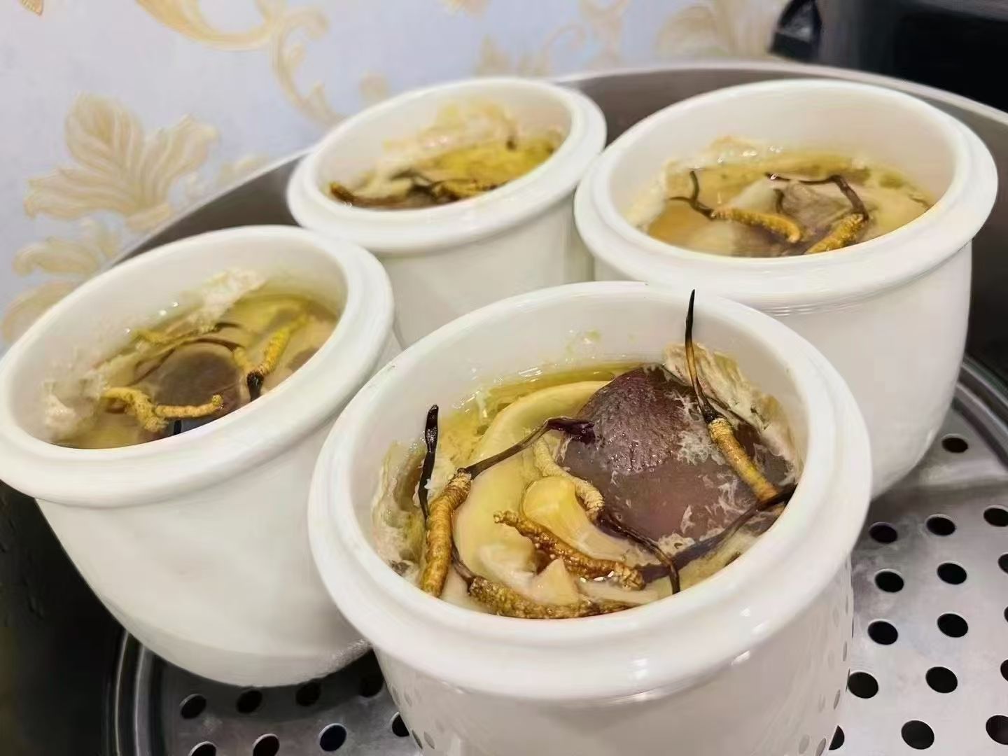 冬蟲夏草燉什么最好？5種黃金搭配讓滋補(bǔ)效果翻倍