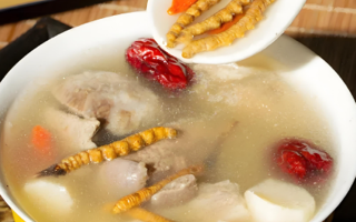 冬日滋補圣品：冬蟲夏草鮮人參海參湯
